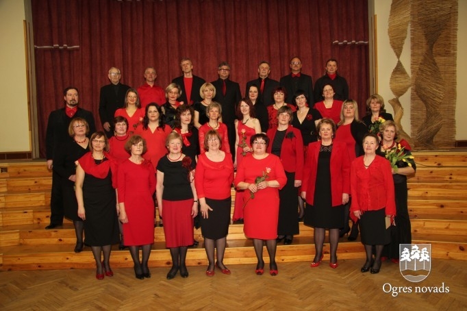 Suntažos izskanējis koncerts “Mīlestības vārds”