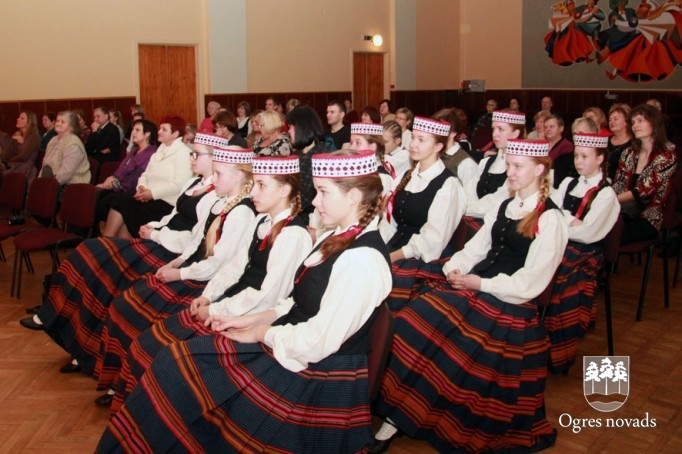 Valsts svētku koncerts Suntažos