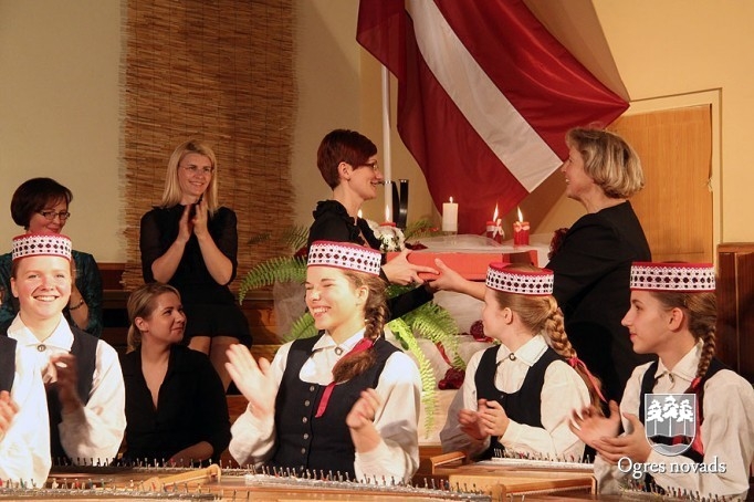 Valsts svētku koncerts Suntažos