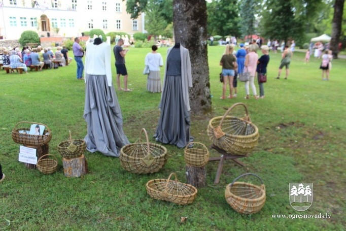Suntažu pagasta svētki “Pastāvēt un palikt!”