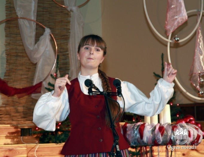 Vokālo ansambļu sadziedāšanās koncerts Suntažos