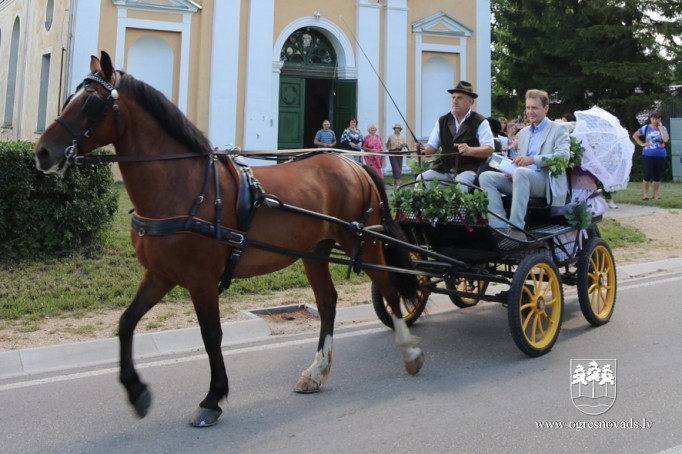 Suntažu pagasta svētki “Pastāvēt un palikt!”