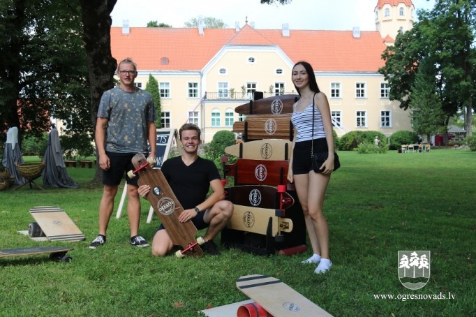 Suntažu pagasta svētki “Pastāvēt un palikt!”