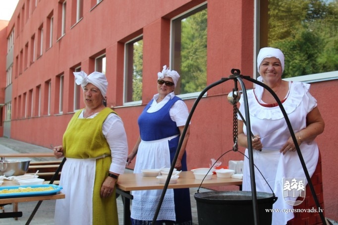 Suntažu pagasta svētki “Pastāvēt un palikt!”