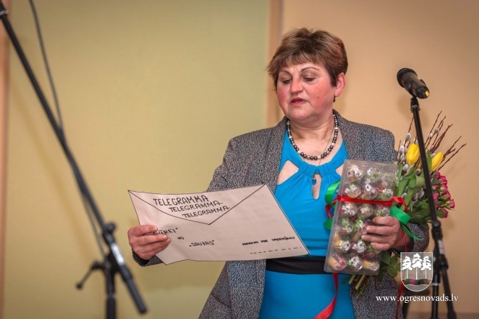 "Svīre" Suntažos svin 16 gadu jubileju