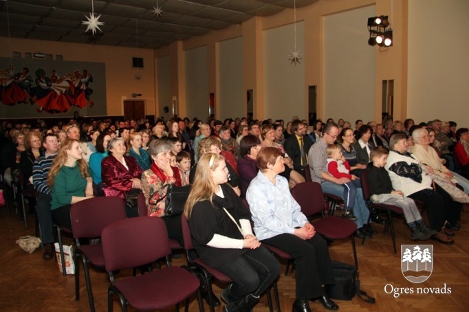 Suntažu amatierteātra „Sauja” 10 gadu jubileja (foto:Andris Linde)