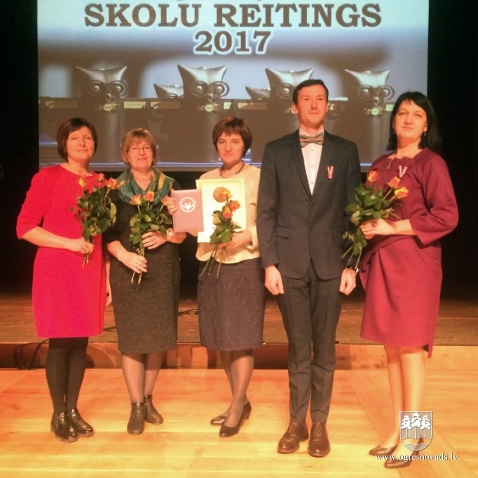 Suntažu vidusskola starp labākajām Latvijas lauku skolām!
