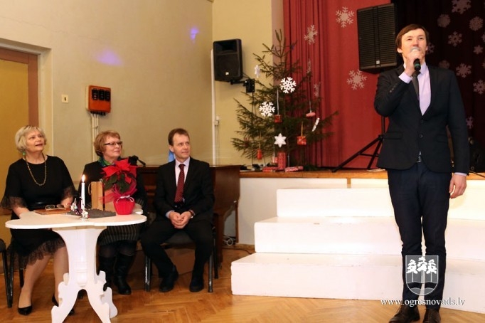 Suntažos godina sekmīgākos skolēnus