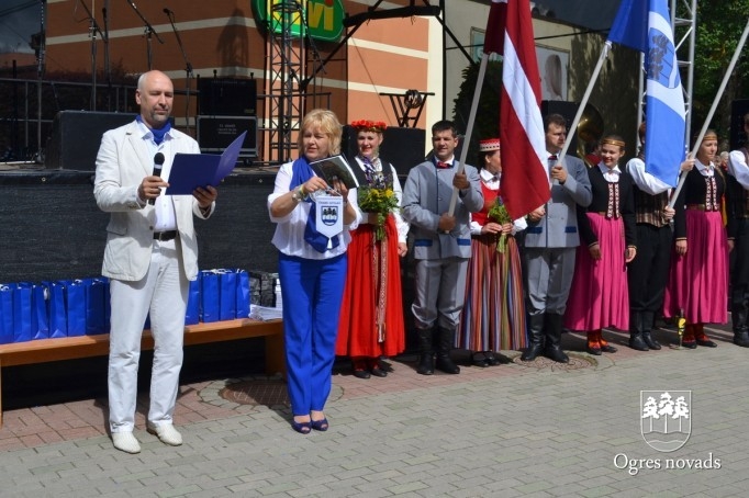 Ogres pilsētas svētku gājiens 2015