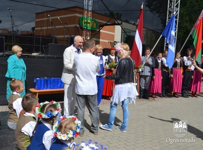 Ogres pilsētas svētku gājiens 2015