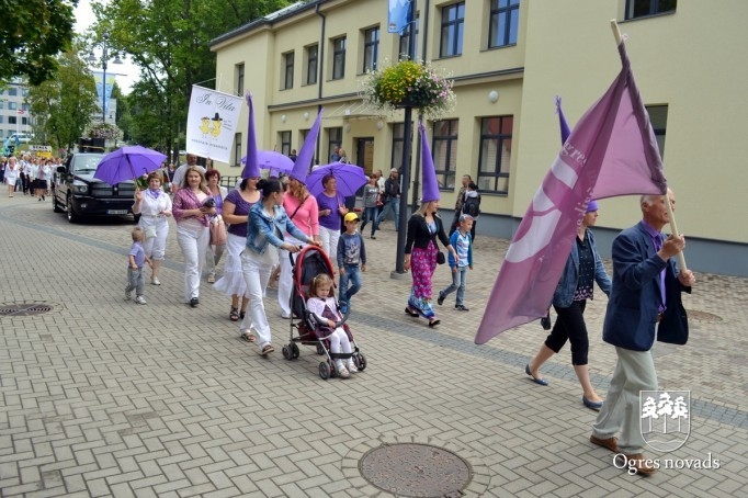 Ogres pilsētas svētku gājiens 2015