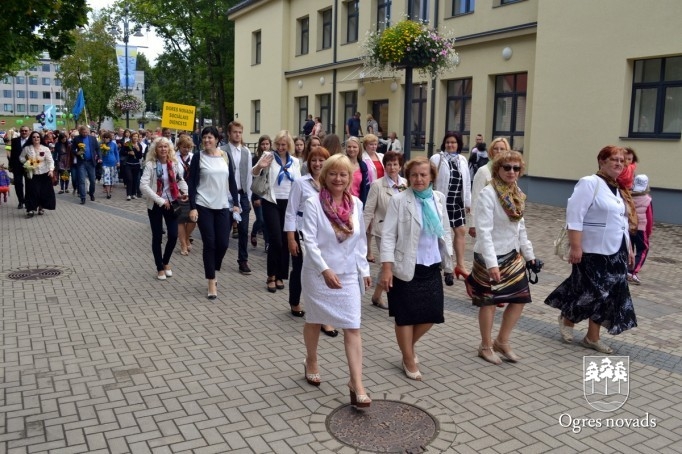 Ogres pilsētas svētku gājiens 2015