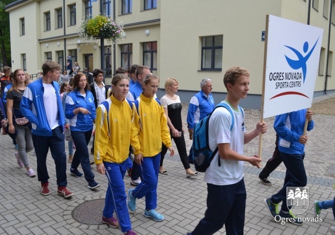 Ogres pilsētas svētku gājiens 2015