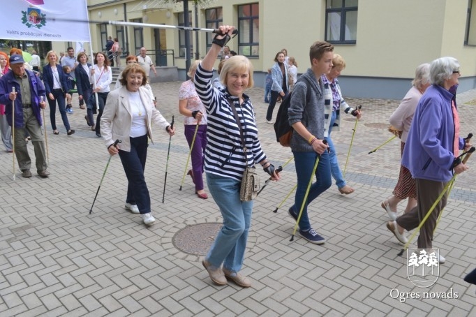Ogres pilsētas svētku gājiens 2015