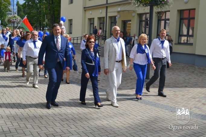 Ogres pilsētas svētku gājiens 2015