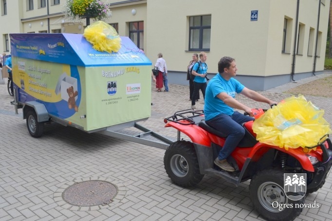 Ogres pilsētas svētku gājiens 2015