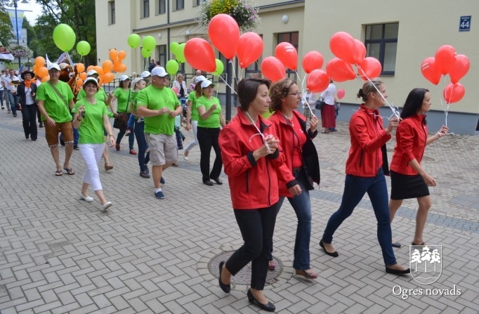 Ogres pilsētas svētku gājiens 2015