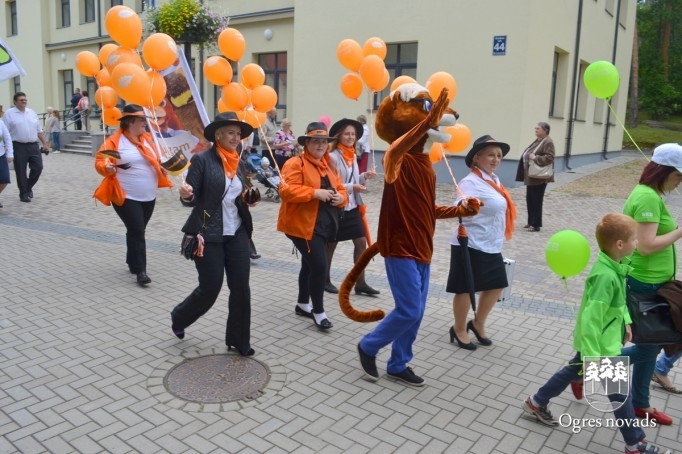 Ogres pilsētas svētku gājiens 2015