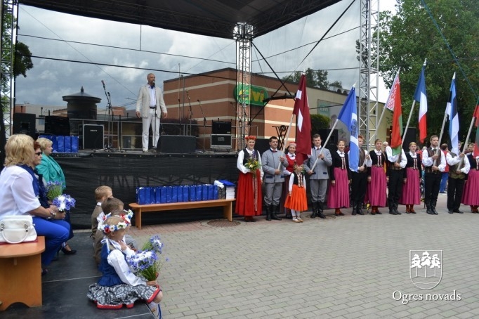Ogres pilsētas svētku gājiens 2015