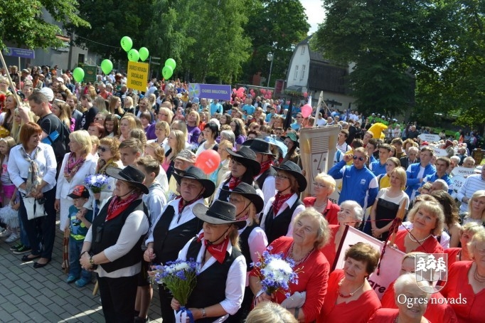 Ogres pilsētas svētku gājiens 2015