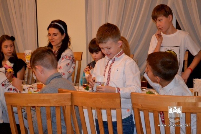 Bērni no Ukrainas Ogrē pavadīja brīnišķīgu nedēļu
