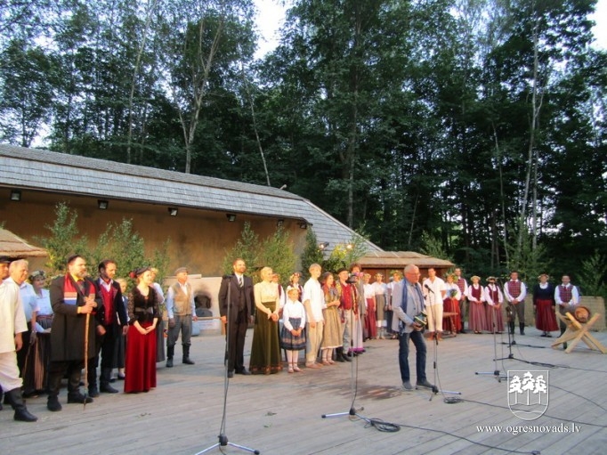 Skroderdienas Taurupē