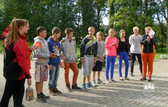 Orientēšanās Taurupes pamatskolā