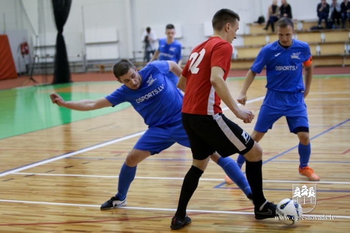 "Osports/ONSC" izcīna "Osports.lv" kausu telpu futbolā