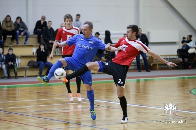 "Osports/ONSC" izcīna "Osports.lv" kausu telpu futbolā