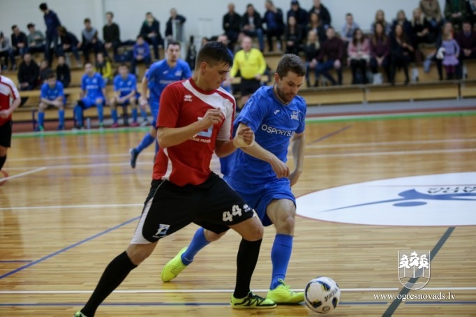 "Osports/ONSC" izcīna "Osports.lv" kausu telpu futbolā