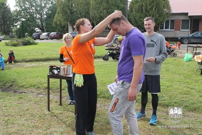 Lauberes skolā atzīmē Tēvu dienu