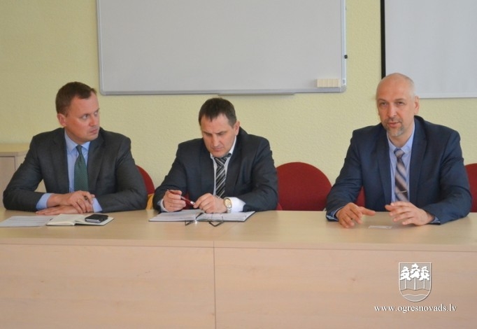 Turpinās sarunas par tuneļa izbūvi