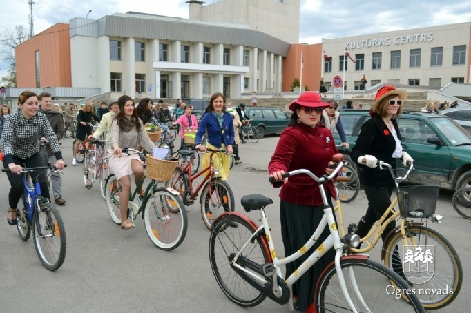 Noticis otrais tvīda brauciens Ogrē