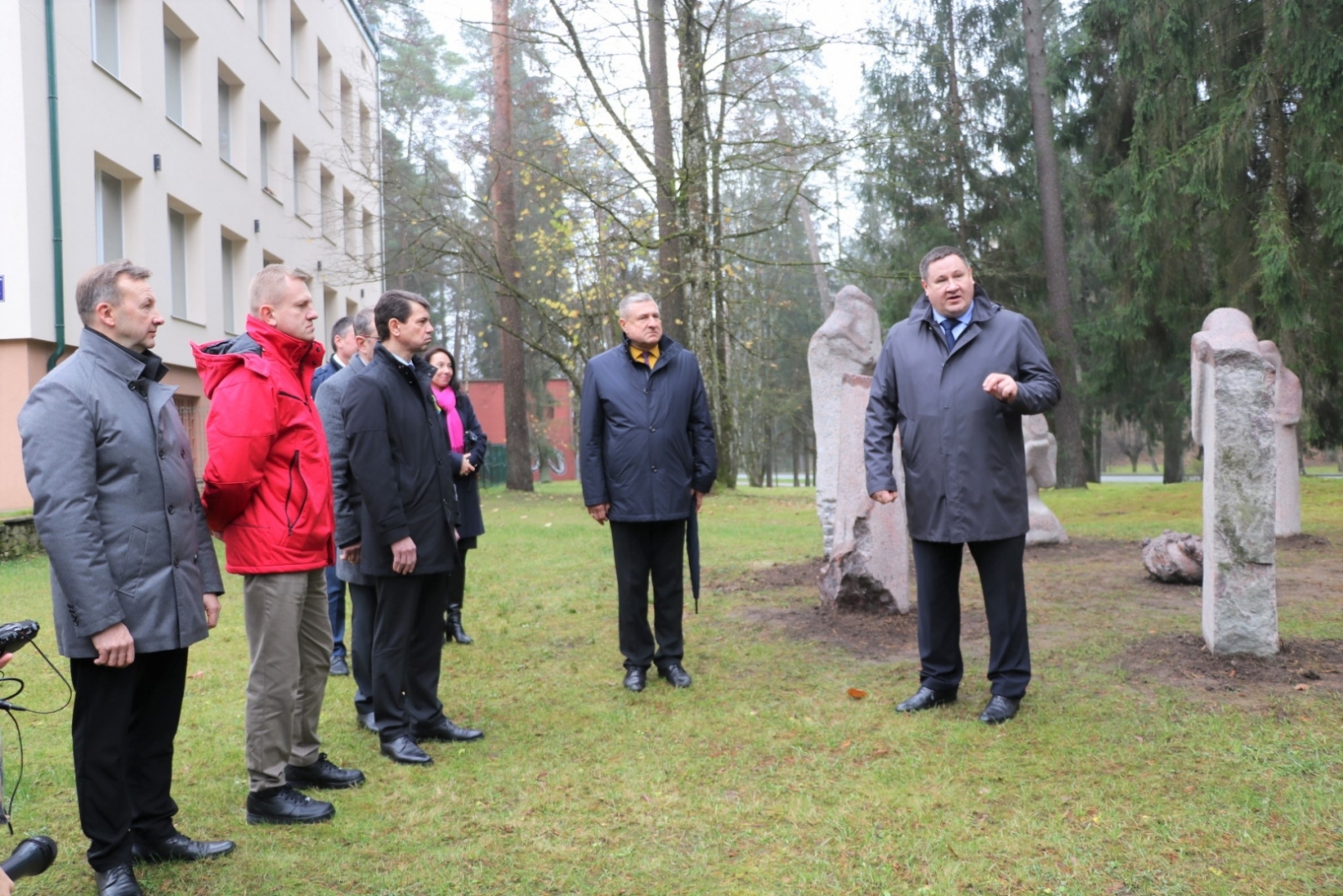 Ogri rotā piemiņas ansamblis “Ukrainas vainags”