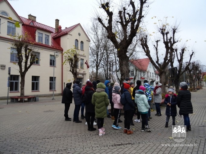 Bērni un jaunieši no Ukrainas viesojās Ogrē