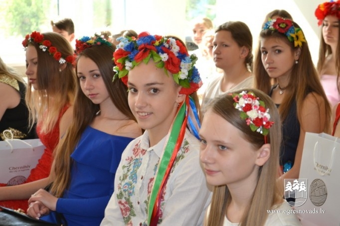 Pašvaldībā viesojas “Ogres ritmos” dalībnieki no Ukrainas