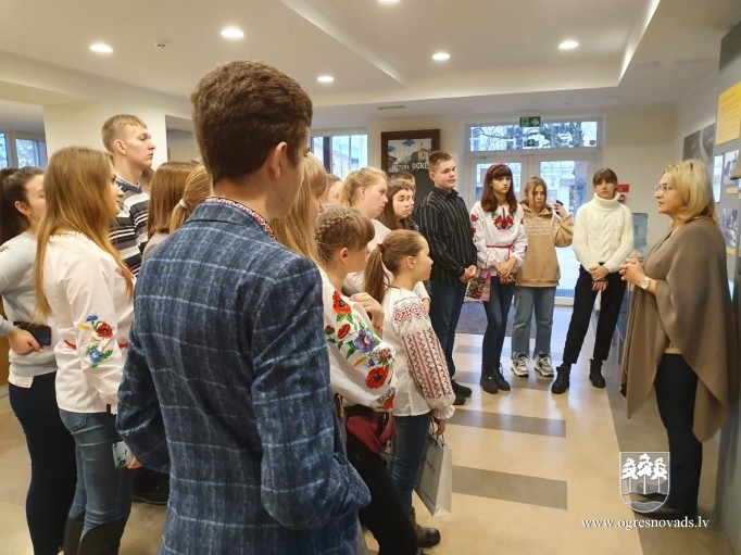 Ogrē viesojās bērni un jaunieši no Ukrainas