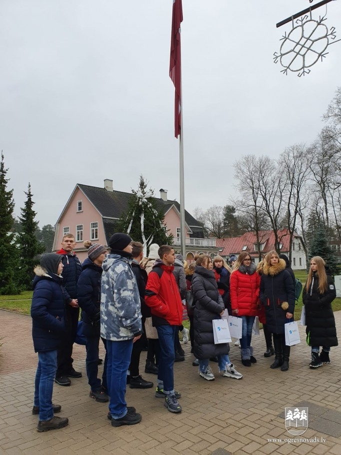 Ogrē viesojās bērni un jaunieši no Ukrainas