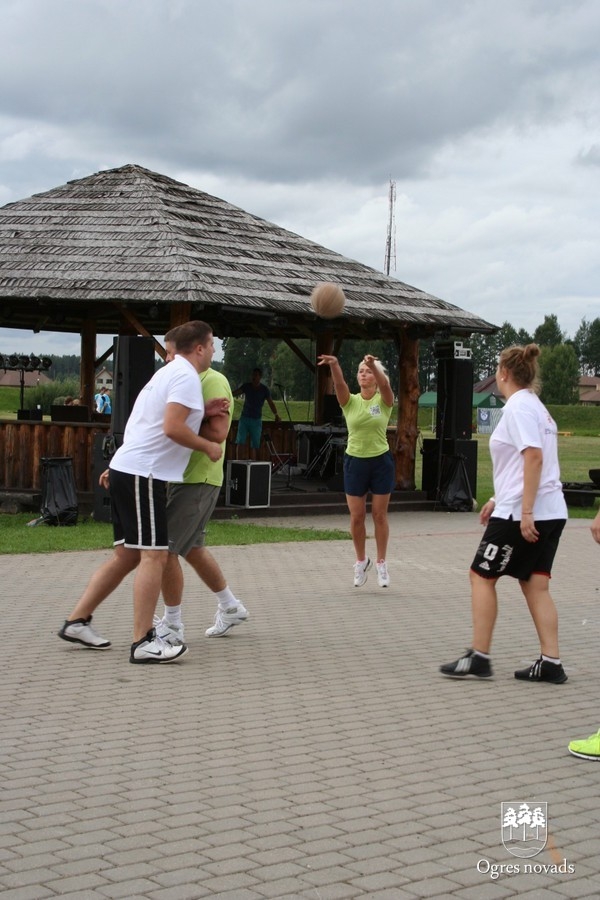 Uzņēmēju sporta spēles 2013