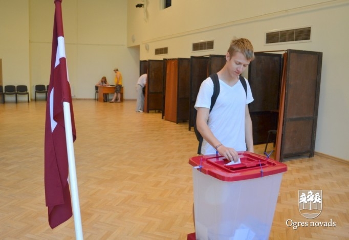 Eiroparlamenta vēlēšanas. 24.maijs
