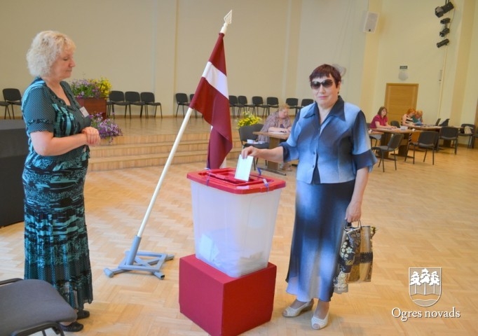 Eiroparlamenta vēlēšanas. 24.maijs