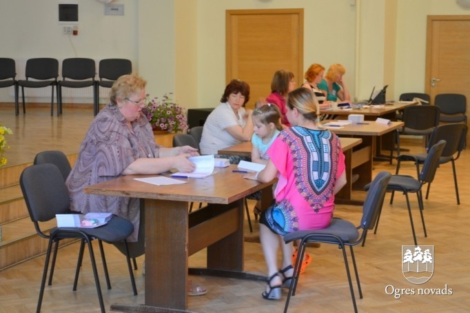 Eiroparlamenta vēlēšanas. 24.maijs