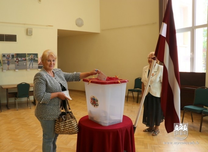 Turpinās pašvaldības domes vēlēšanas- vēlētāji ir aktīvi