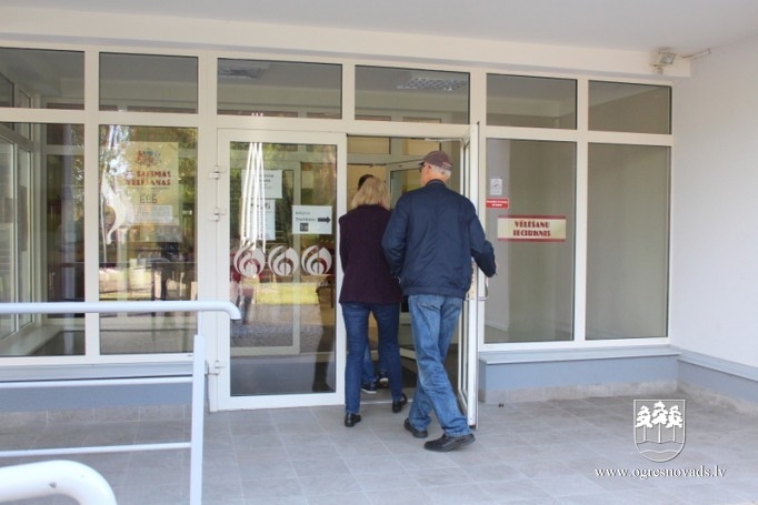 Līdz plkst.16.00 Ogres novadā nobalsojuši 11900 vēlētāji