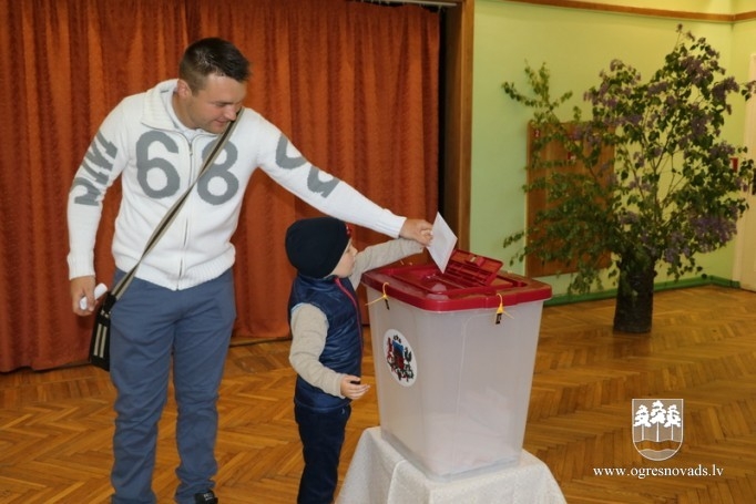 Turpinās pašvaldības domes vēlēšanas- vēlētāji ir aktīvi
