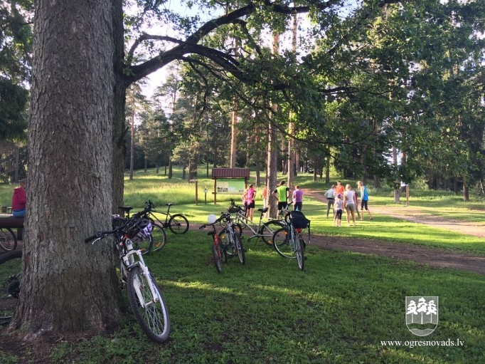 No jūnija līdz oktobrim ogrēnieši apmeklēja velobraukšanas nodarbības