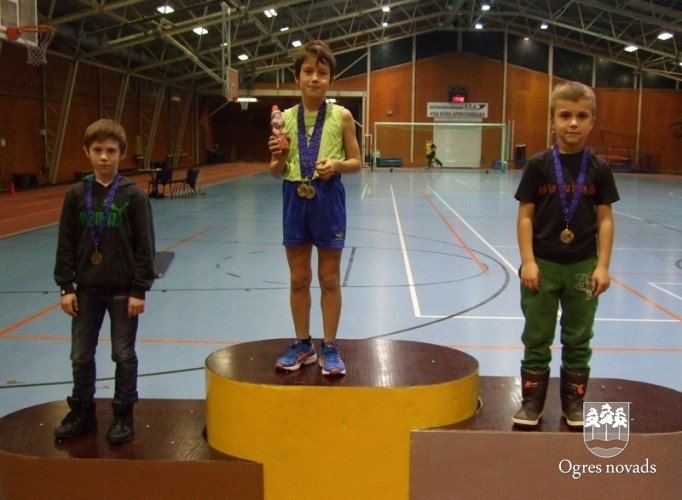D grupas vieglatlētiem sešas godalgas Limbažos
