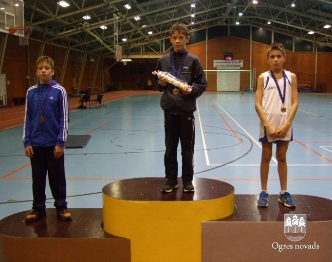 D grupas vieglatlētiem sešas godalgas Limbažos