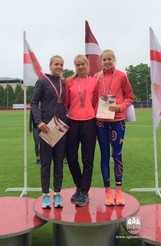 Ogres NSC vieglatlētiem sešas Latvijas čempionāta medaļas