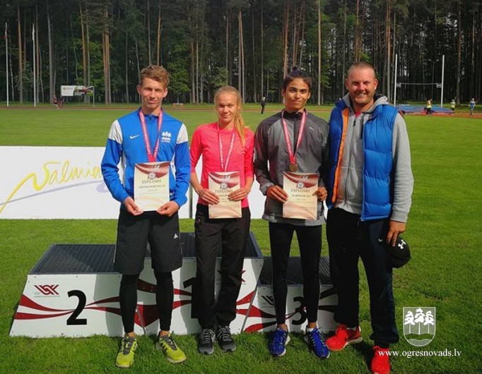 Mūspuses vieglatlētiem panākumi Latvijas čempionātos